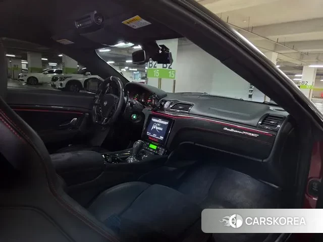 Maserati GranTurismo id 3444831 из Кореи 8