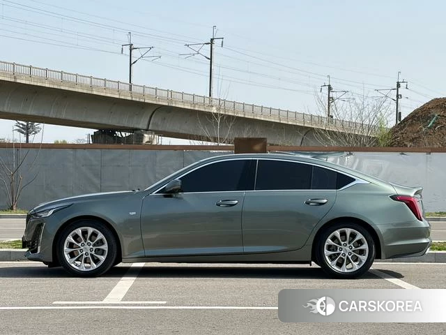 Cadillac CT5 id 4236180 из Китая 14