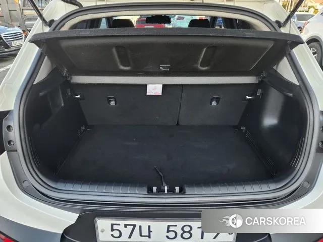 Kia Stonic id 3703793 из Кореи 18