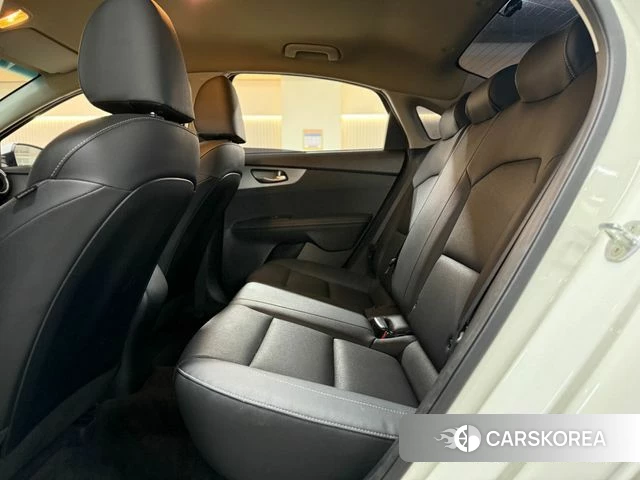 Kia Come New K3 id 3853497 из Кореи 13