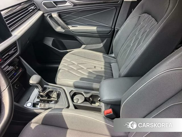 Volkswagen Tiguan L id 4273012 из Китая 24