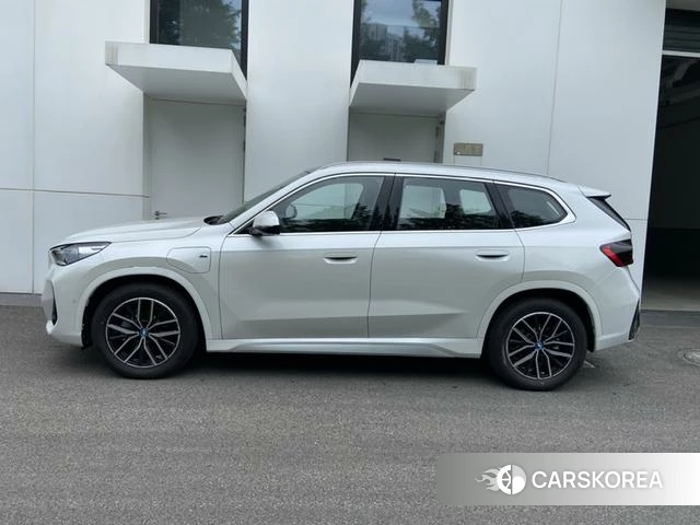 BMW iX1 id 4353274 из Китая 8