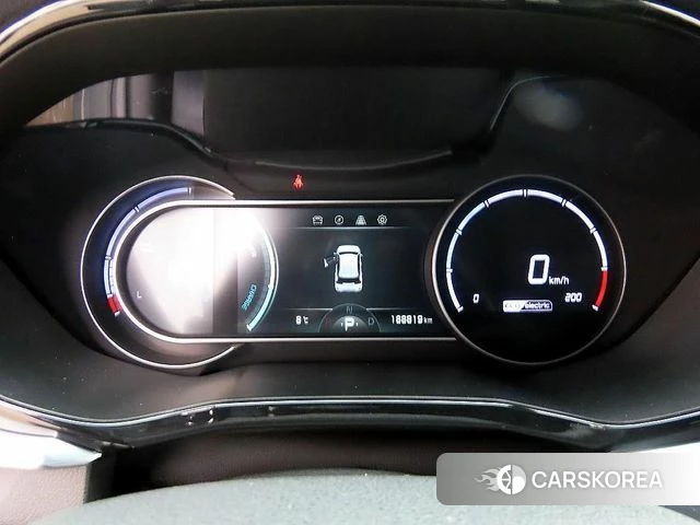 Kia Niro Plus id 3806261 из Кореи 18