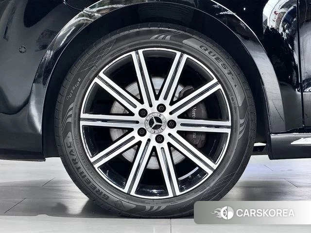 Mercedes-Benz V-class id 4333389 из Китая 36