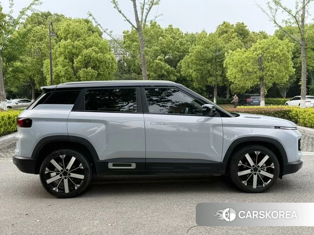 Geely Automobile Geely ICON id 4242094 из Китая 9