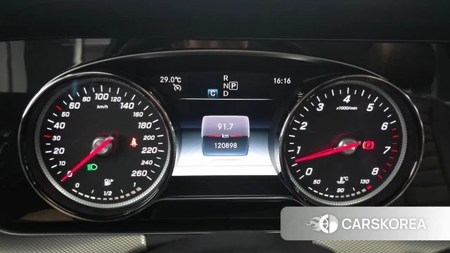Mercedes-Benz E-Class W213 id 4722342 из Кореи 31