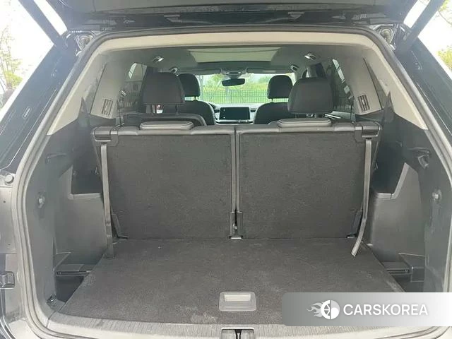 Volkswagen Tourang id 4321348 из Китая 11