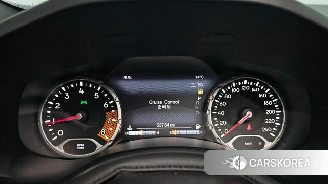 Jeep Renegade id 3871968 из Кореи 18