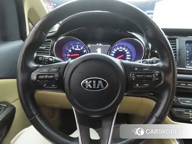 Kia The New Carnival id 3656267 из Кореи 18