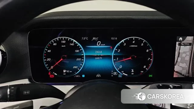 Mercedes-Benz E-Class W213 id 3717604 из Кореи 18