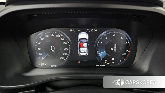 Volvo XC40 id 4179774 из Кореи 18