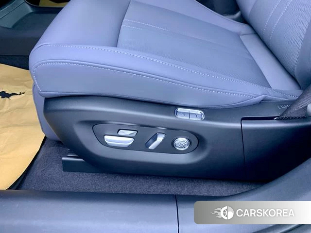 Xiaomi Car Xiaomi YU7 id 3919469 из Китая 27