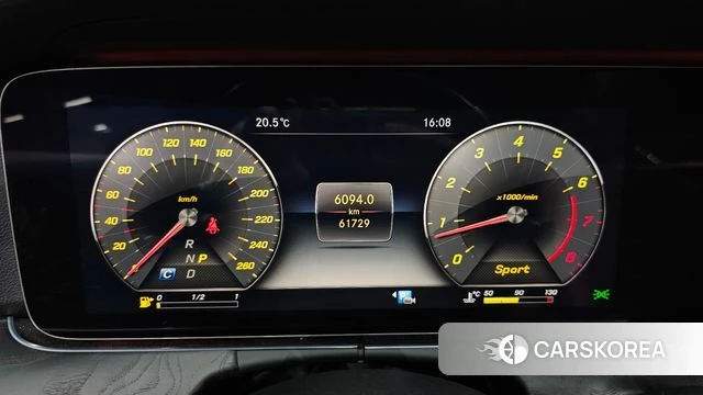 Mercedes-Benz E-Class W213 id 4286113 из Кореи 32