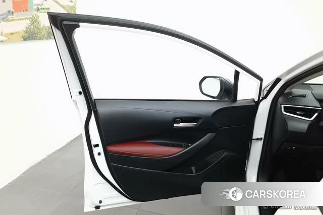 Toyota Corolla id 4301264 из Китая 22