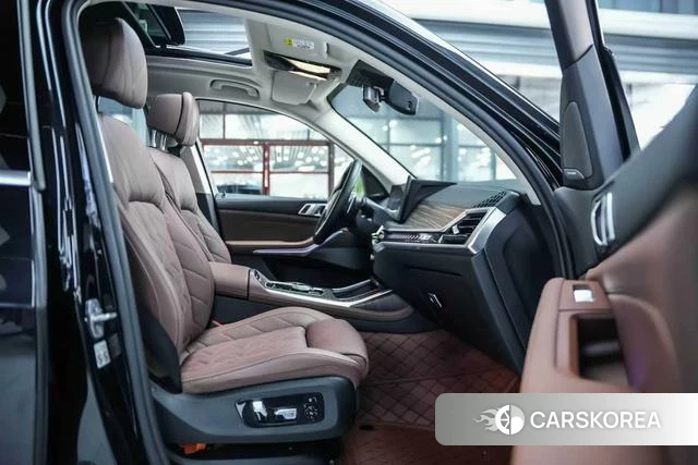 BMW X7 id 4275614 из Китая 11