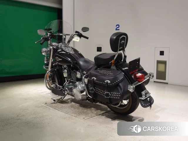 Harley-Davidson Heritage Softail Classic FLSTC1580 id 4347429 из Японии 9