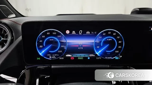 Mercedes-Benz EQA H243 id 3491920 из Кореи 18