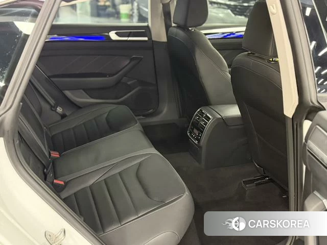 Volkswagen CC id 4273142 из Китая 22