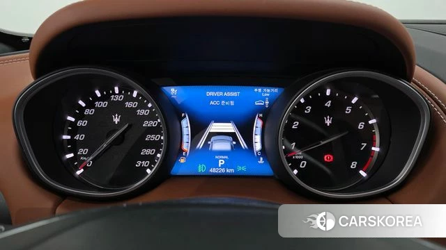 Maserati Levante id 3872632 из Кореи 18