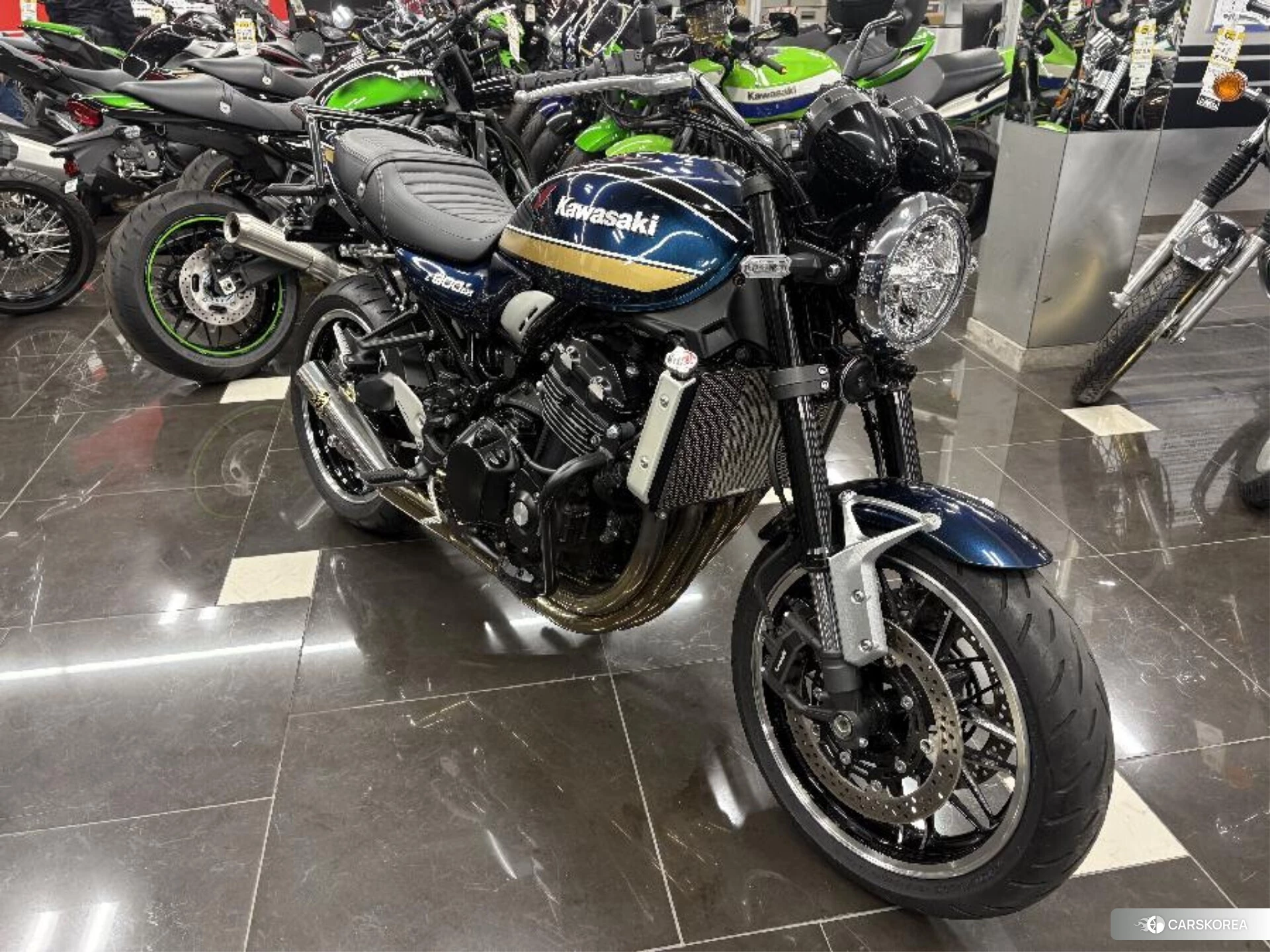 Kawasaki Z900RS id 4374244 из Японии 9