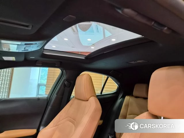 Lexus UX250h id 4488265 из Кореи 13