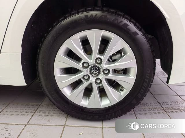 Toyota Corolla id 4262425 из Китая 22
