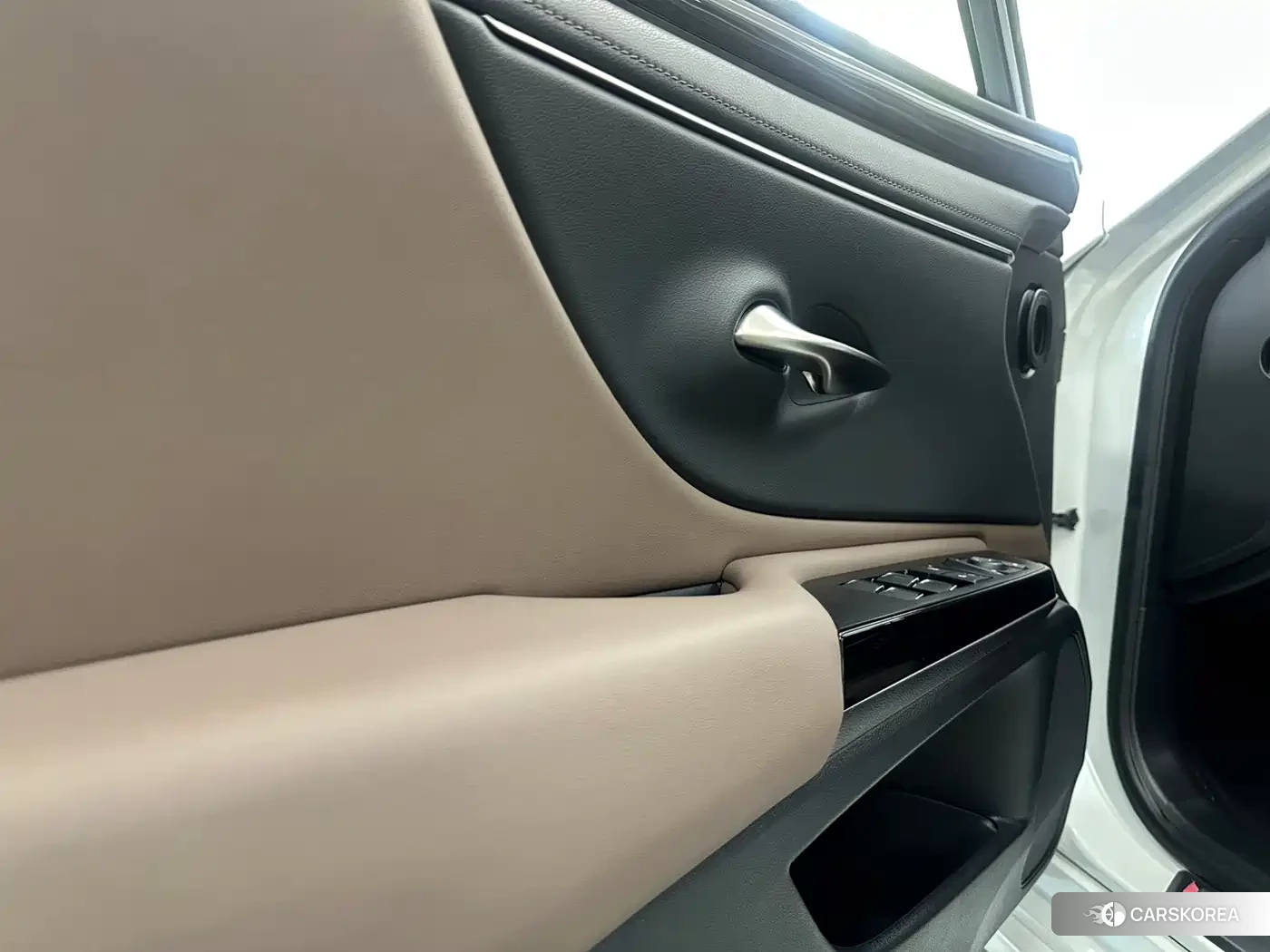 Lexus ES id 4664575 из Китая 17