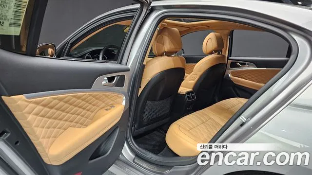 Genesis The New G70 id 2674905 из Кореи 18