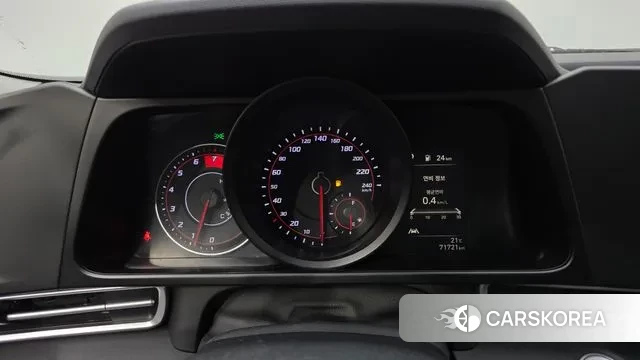 Hyundai Avante (CN7) id 3037689 из Кореи 18