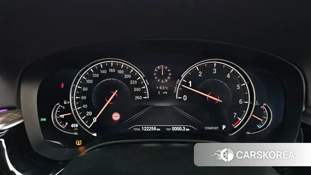 BMW 5 Series (G30) id 3602118 из Кореи 18