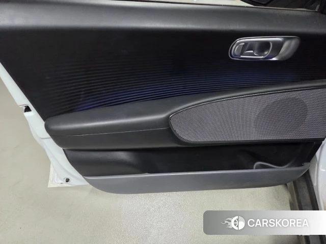 Hyundai Ionic 6 id 3909698 из Кореи 17