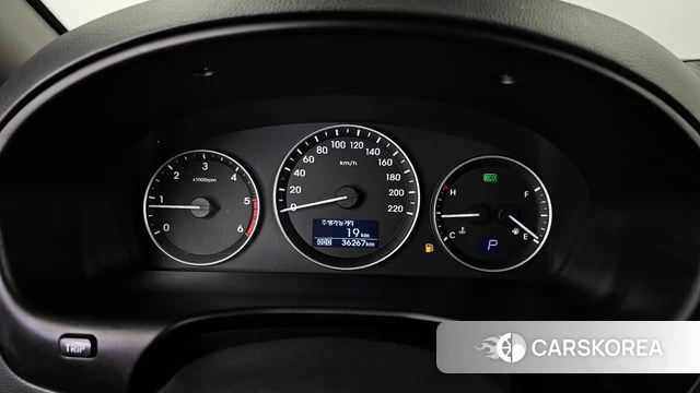 Hyundai The New Grand Starex id 4477407 из Кореи 29