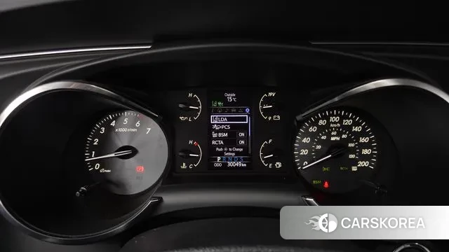 Toyota Sequire id 3484360 из Кореи 18