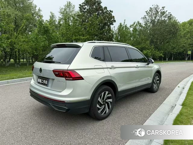 Volkswagen Tiguan L id 4241055 из Китая 8