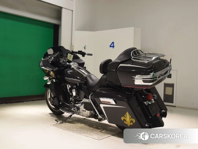 Harley-Davidson Road Glide FLTRU1690 id 4320143 из Японии 8