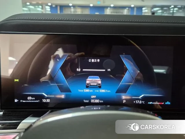 BMW 7 Series (G70) id 3338480 из Кореи 18