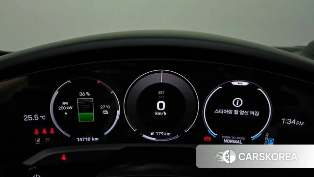 Porsche Taycan id 4487957 из Кореи 18
