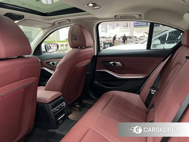 BMW 3 series id 4278681 из Китая 34
