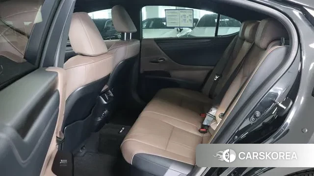 Lexus ES300h 7th generation id 3081616 из Кореи 13