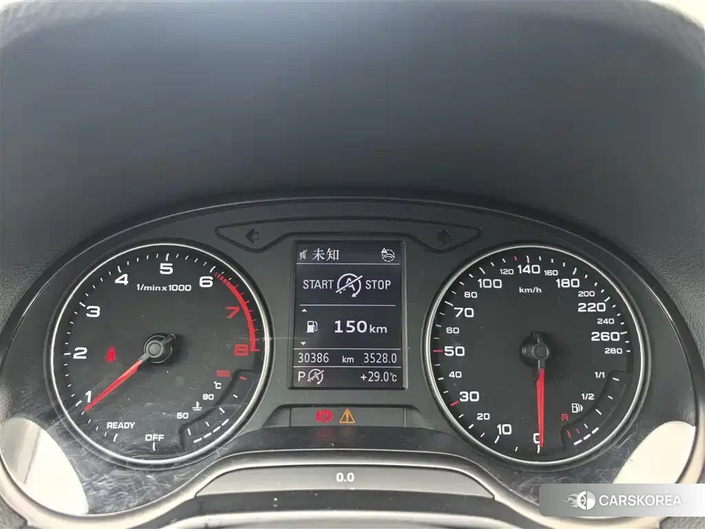Audi Q2L id 4570772 из Китая 9