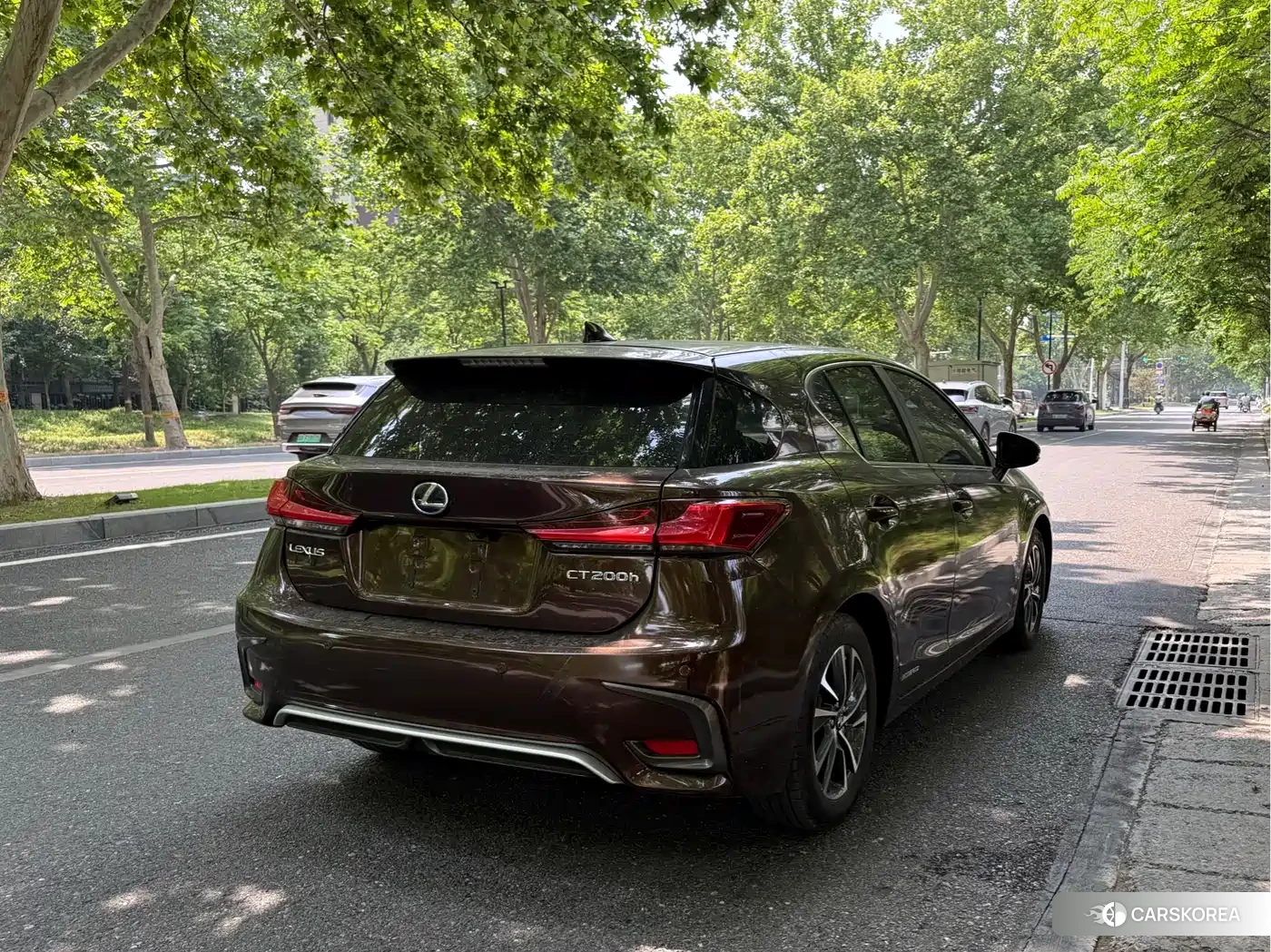 Lexus CT id 4559800 из Китая 8