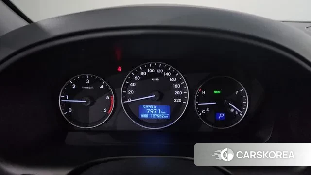 Hyundai The New Grand Starex id 3045643 из Кореи 18