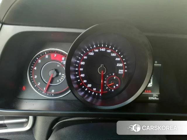 Hyundai Avante (CN7) id 3915642 из Кореи 18