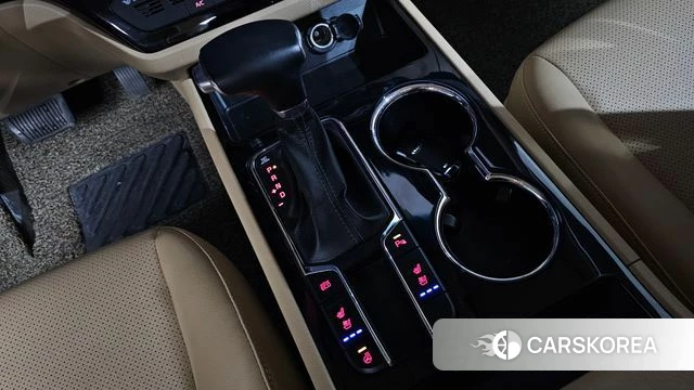 Kia The New Carnival id 4658346 из Кореи 32