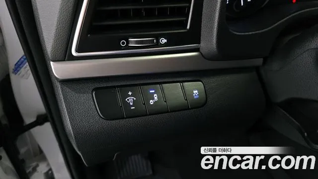 Hyundai Avante AD id 2628618 из Кореи 18