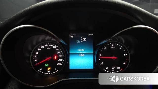 Mercedes-Benz C-Class W205 id 4785569 из Кореи 31