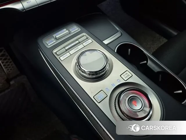 Genesis GV70 id 3003575 из Кореи 14