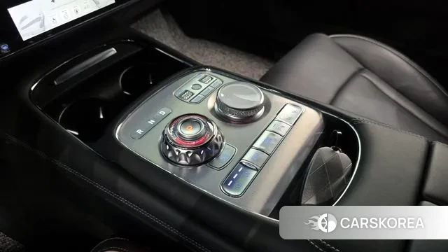 Genesis G90 (RS4) id 3739452 из Кореи 18