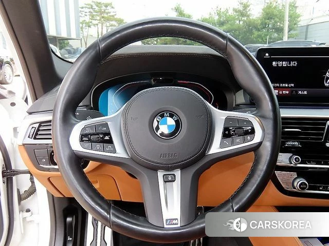 BMW 5 Series (G30) id 4308755 из Кореи 18