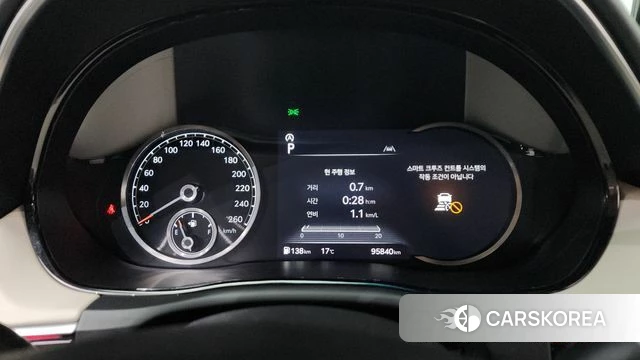 Genesis GV70 id 3839768 из Кореи 18